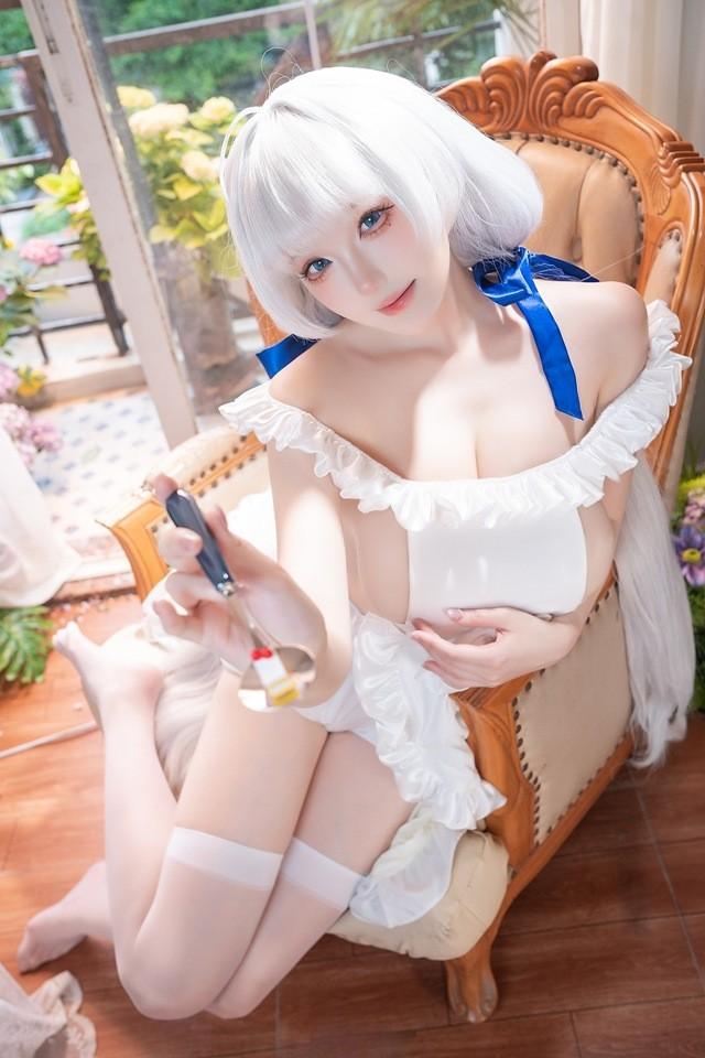 瓜希酱 – NO.94 碧蓝航线 光辉 [12P-20MB]